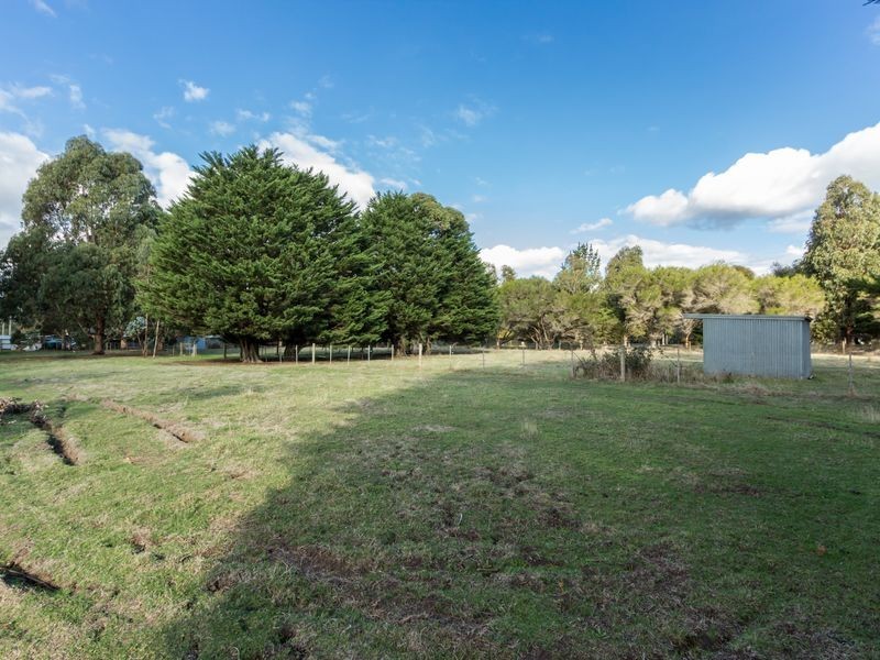 13 Collison Road, Cranbourne VIC 3977