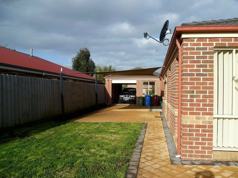11 Formby Place, Cranbourne VIC 3977