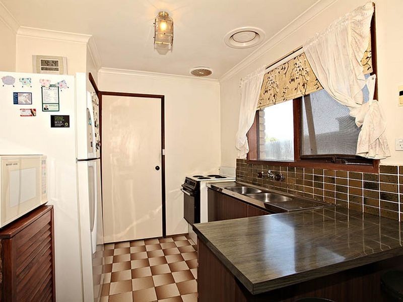 22 Dunbar Avenue, Cranbourne VIC 3977