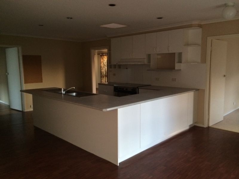 55 Sweeney Drive,, Narre Warren VIC 3805