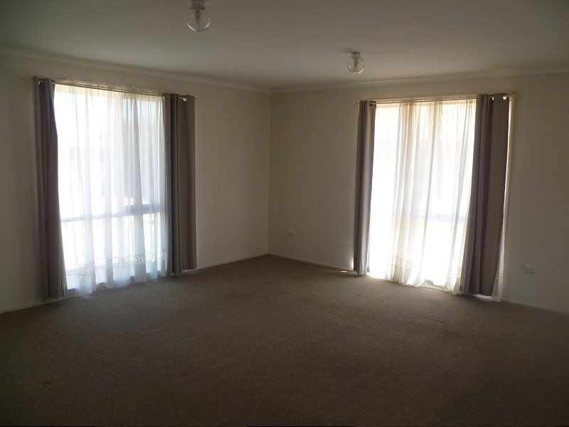 7/4 Blueberry Close, Cranbourne VIC 3977