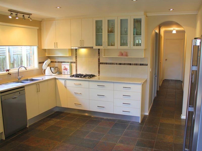 19 Elandra Way, Cranbourne VIC 3977