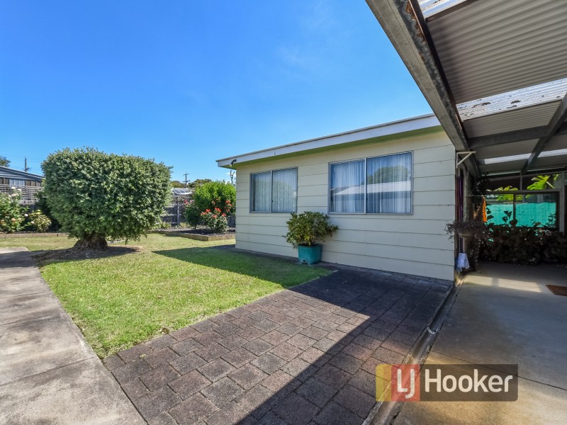 34 Campbell Parade, Cranbourne VIC 3977