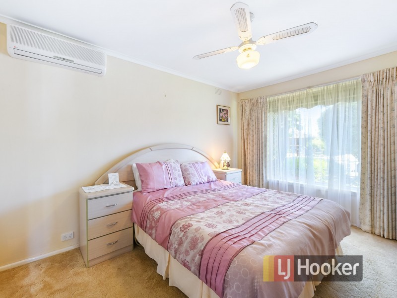 34 Campbell Parade, Cranbourne VIC 3977