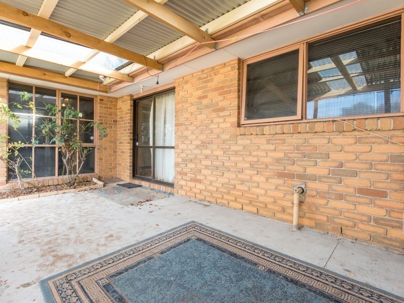 1 Rose Lane, Cranbourne VIC 3977