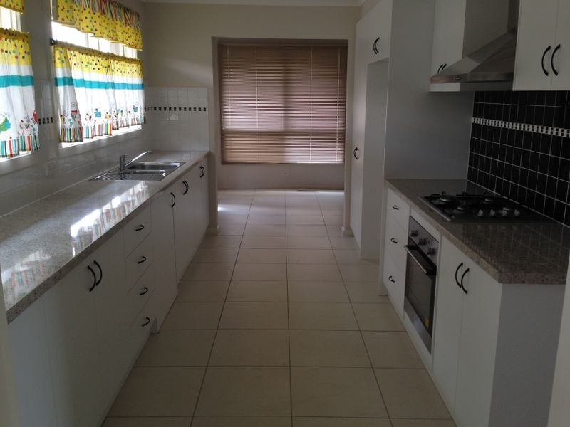 1 Murray Court, Cranbourne VIC 3977