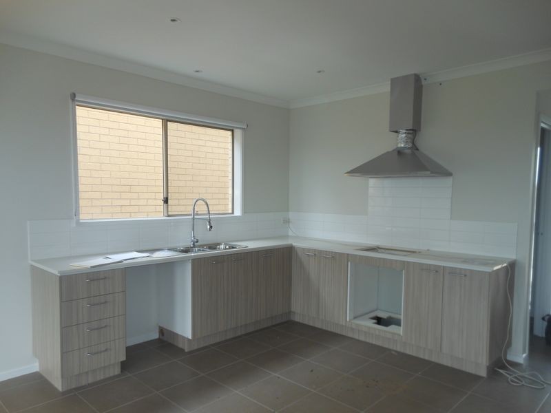 24 Harvard Street, Cranbourne VIC 3977