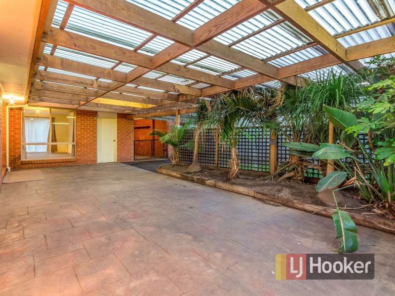 64 Raisell Road, Cranbourne West VIC 3977