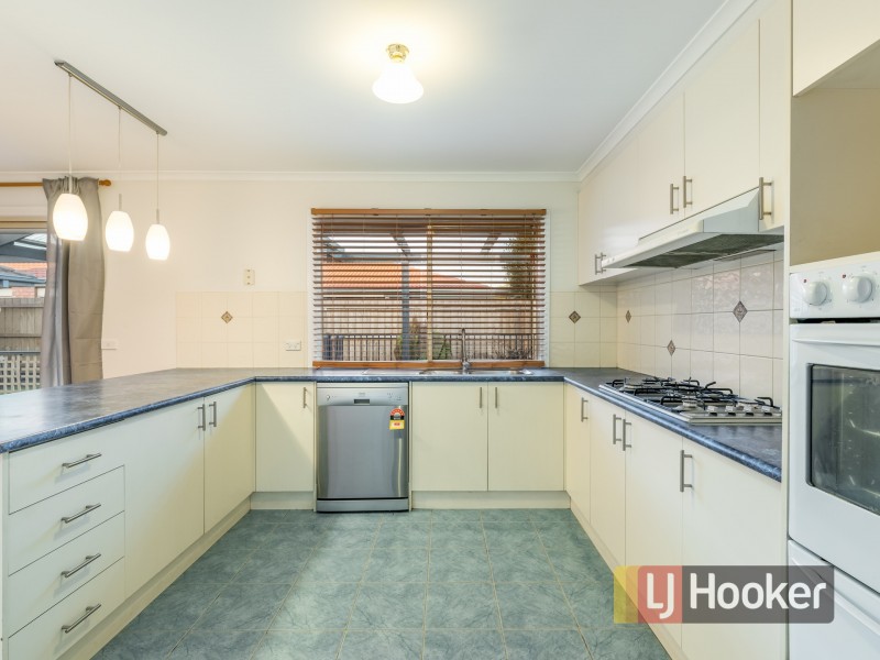 1 Trafalgar Way, Cranbourne East VIC 3977
