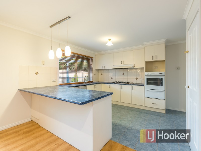 1 Trafalgar Way, Cranbourne East VIC 3977