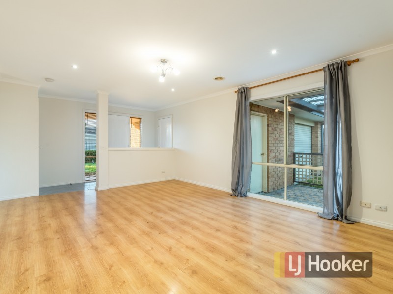 1 Trafalgar Way, Cranbourne East VIC 3977