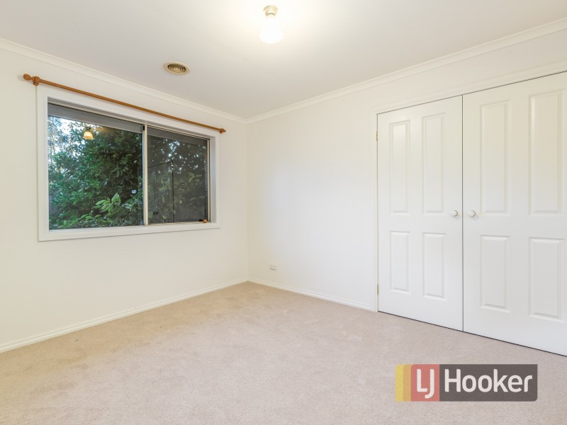 1 Trafalgar Way, Cranbourne East VIC 3977