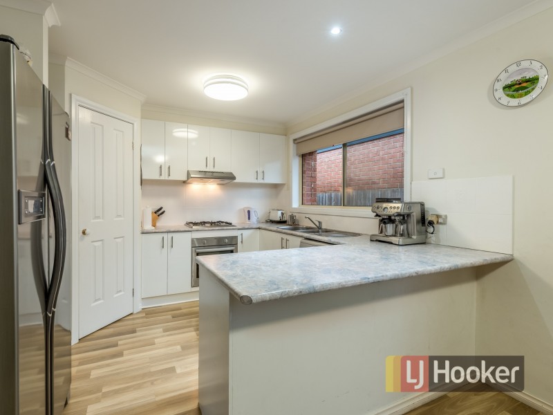 20 Jaye Place, Cranbourne West VIC 3977