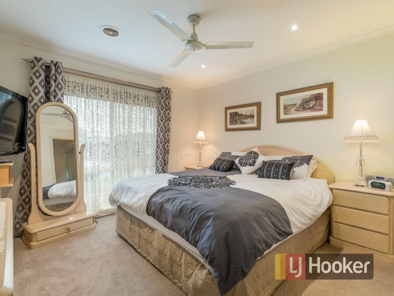 20 Jaye Place, Cranbourne West VIC 3977