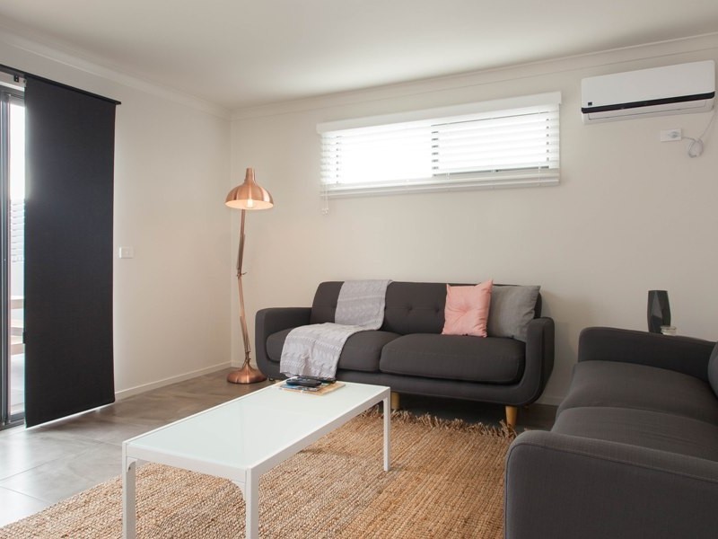 2/31 Charles Street, Dromana VIC 3936