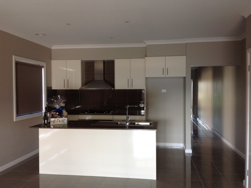 4 Clarence Place, Cranbourne VIC 3977