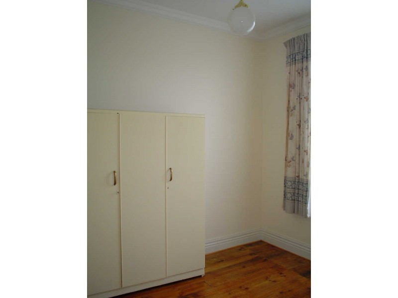 1/10 Olive Road, Devon Meadows VIC 3977