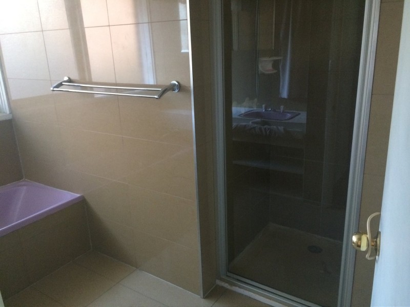 24 Circle Drive, Cranbourne VIC 3977