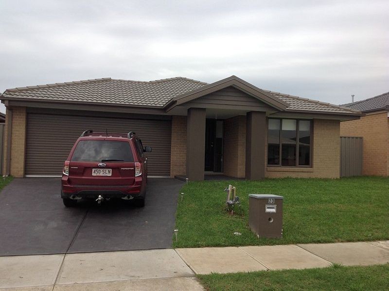 23 Beagle Street, Cranbourne VIC 3977