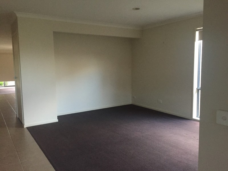 108 Majestic Blvd, Cranbourne VIC 3977