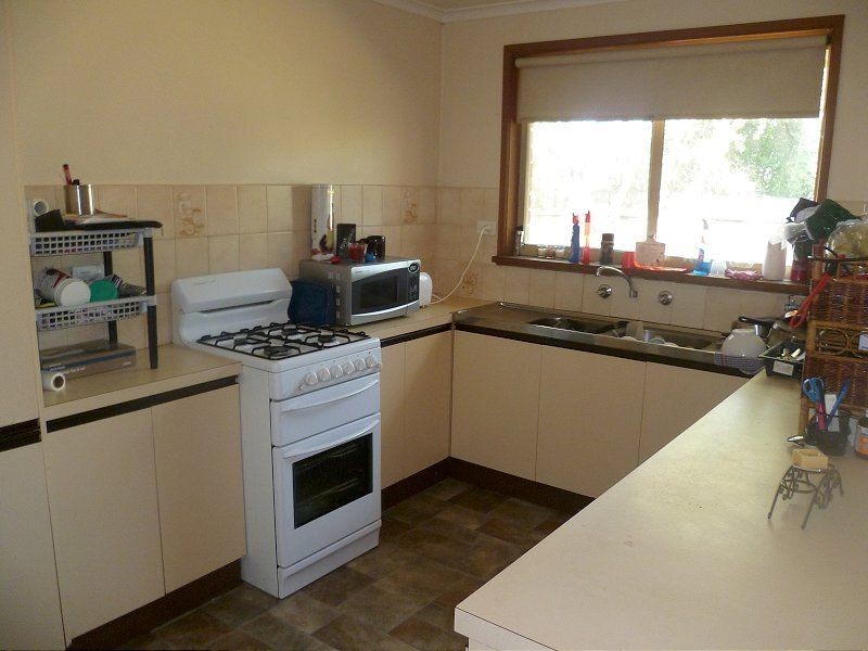 2/27 Virginia Street, Cranbourne VIC 3977