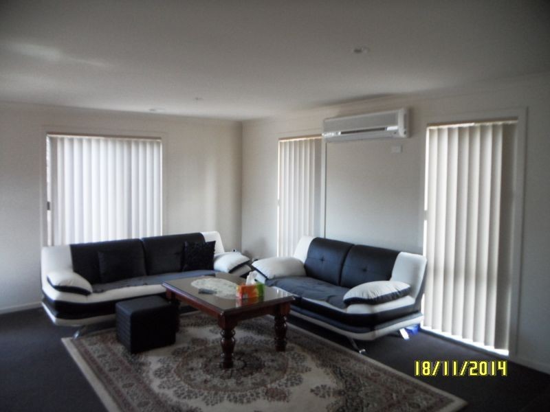 7/7-9 Elizabeth Street, Cranbourne North VIC 3977