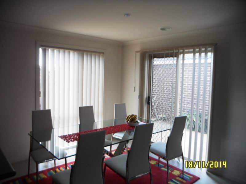 7/7-9 Elizabeth Street, Cranbourne North VIC 3977