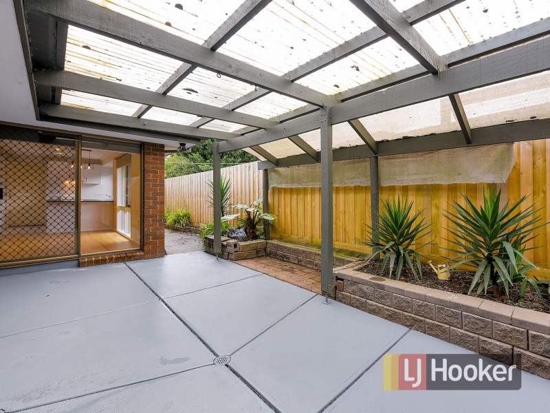 59 Lamont Crescent, Cranbourne VIC 3977