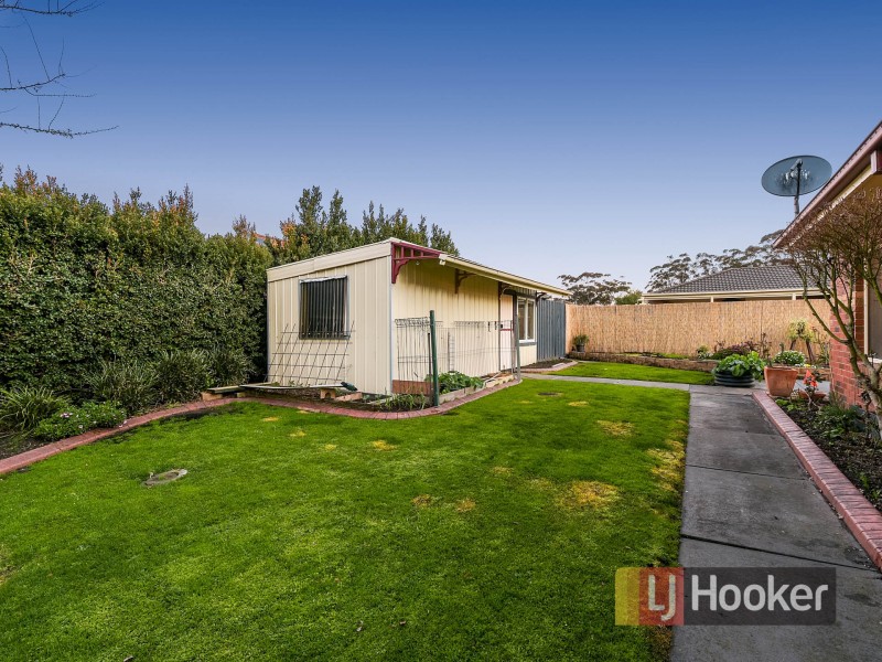 13 Jagger Circuit, Cranbourne East VIC 3977