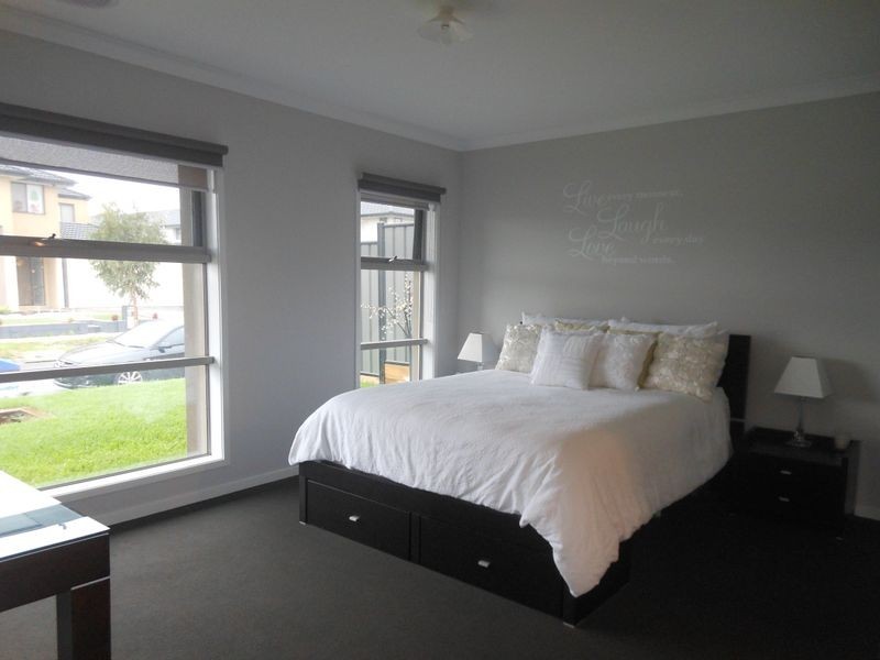 3 Calabrese Circuit, Cranbourne VIC 3977