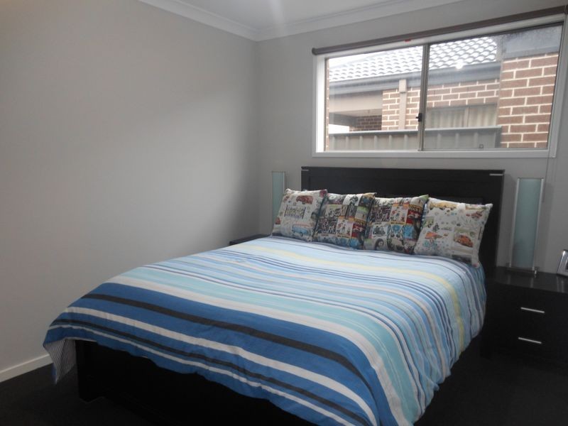 3 Calabrese Circuit, Cranbourne VIC 3977