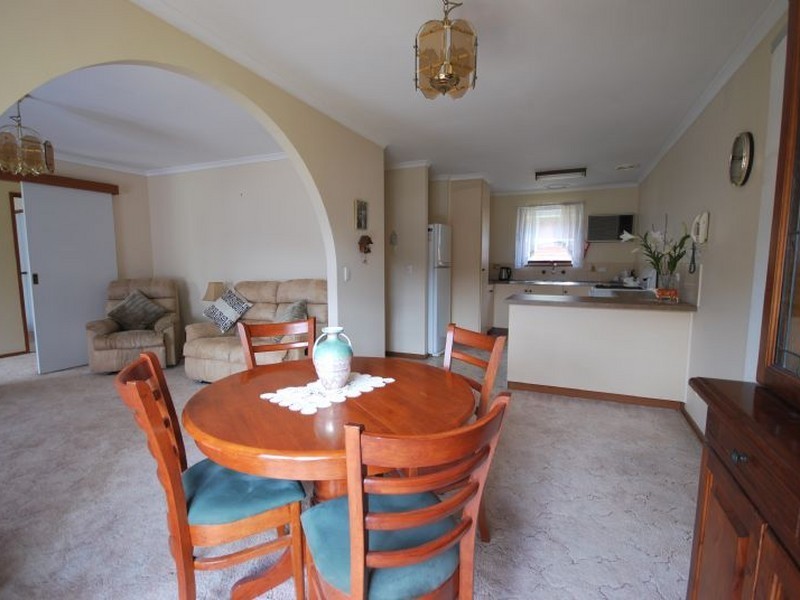 1/18 BRUNT STREET, Cranbourne VIC 3977