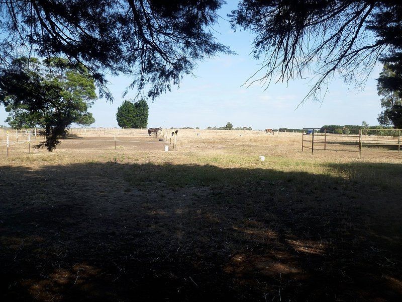 75 Missens Road, Cranbourne West VIC 3977