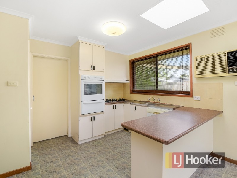 32 Clarendon Street, Cranbourne VIC 3977