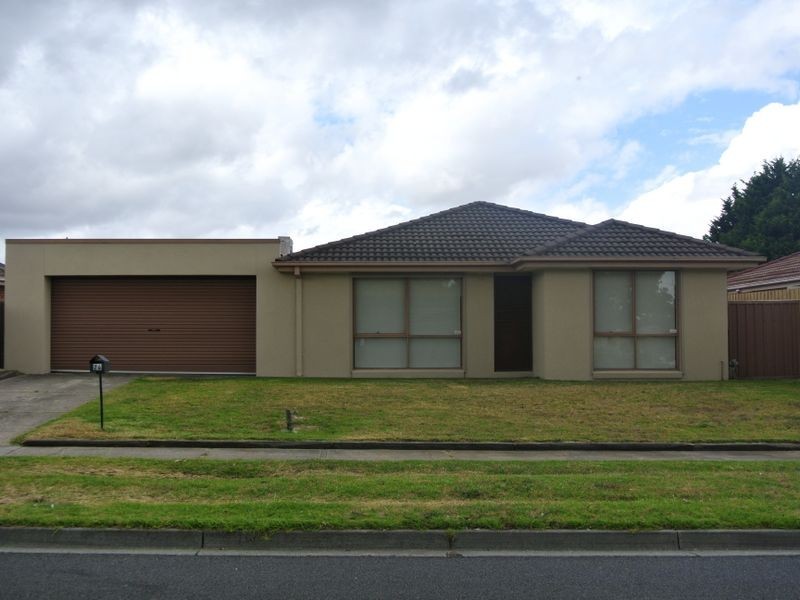 26 Josephine Avenue, Cranbourne VIC 3977