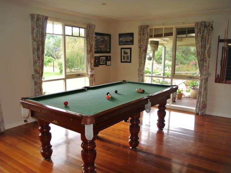 9-11 Madelyn Court, Cranbourne South VIC 3977