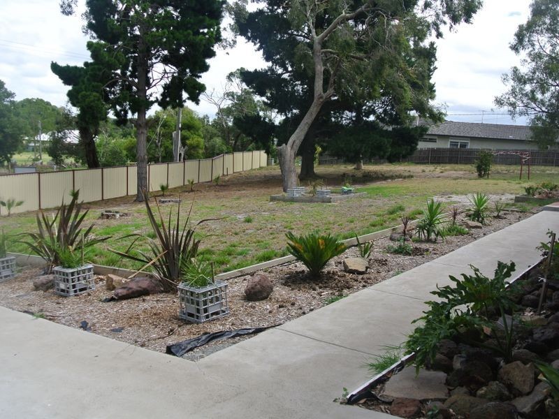 33 Meadow Road, Devon Meadows VIC 3977