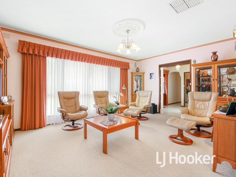 24-26 Lyall Street, Cranbourne VIC 3977