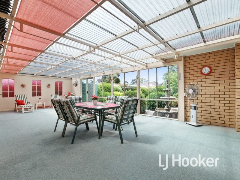 24-26 Lyall Street, Cranbourne VIC 3977