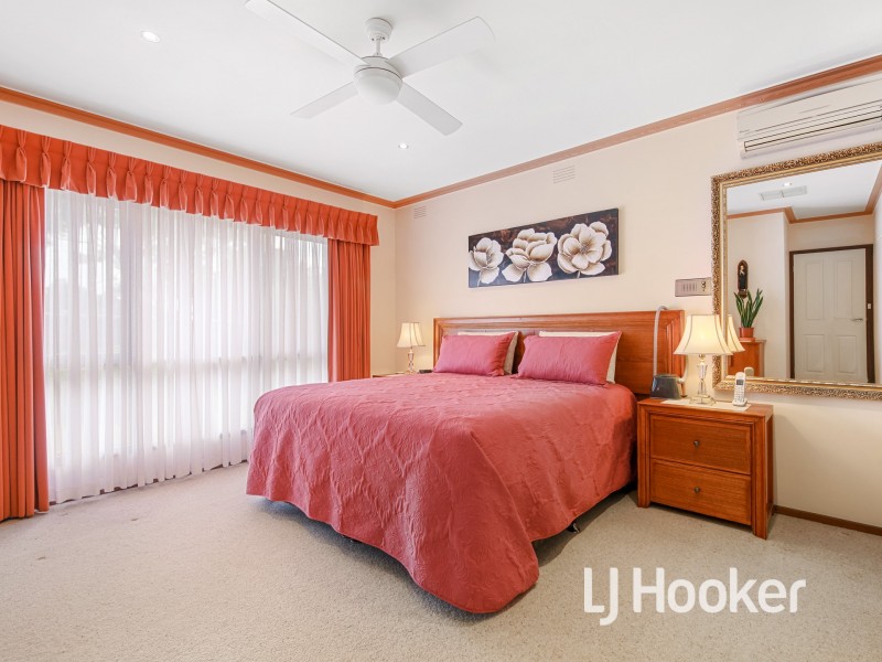 24-26 Lyall Street, Cranbourne VIC 3977