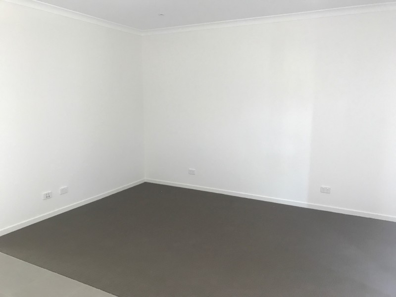 23 Alphey Road, Clyde North VIC 3978