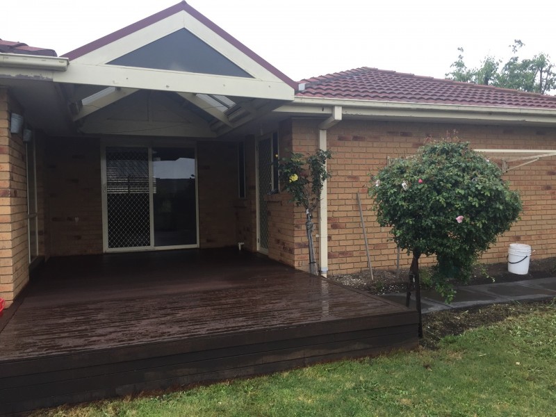 1 Montrose Way, Cranbourne VIC 3977