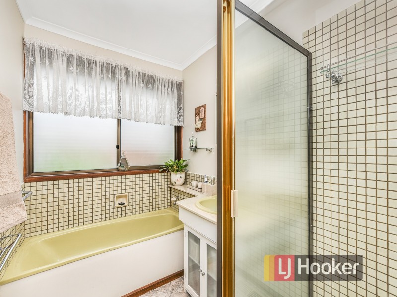 34 Duff Street, Cranbourne VIC 3977