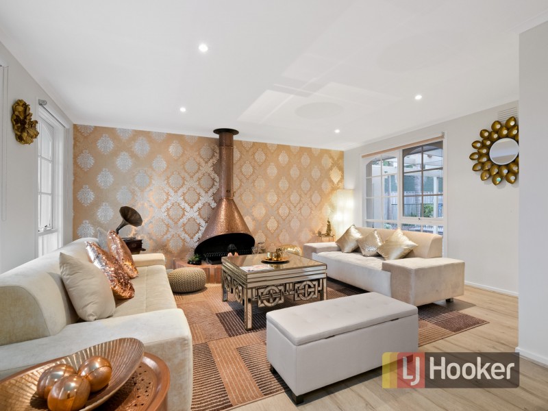 8 Yarrow Court, Berwick VIC 3806