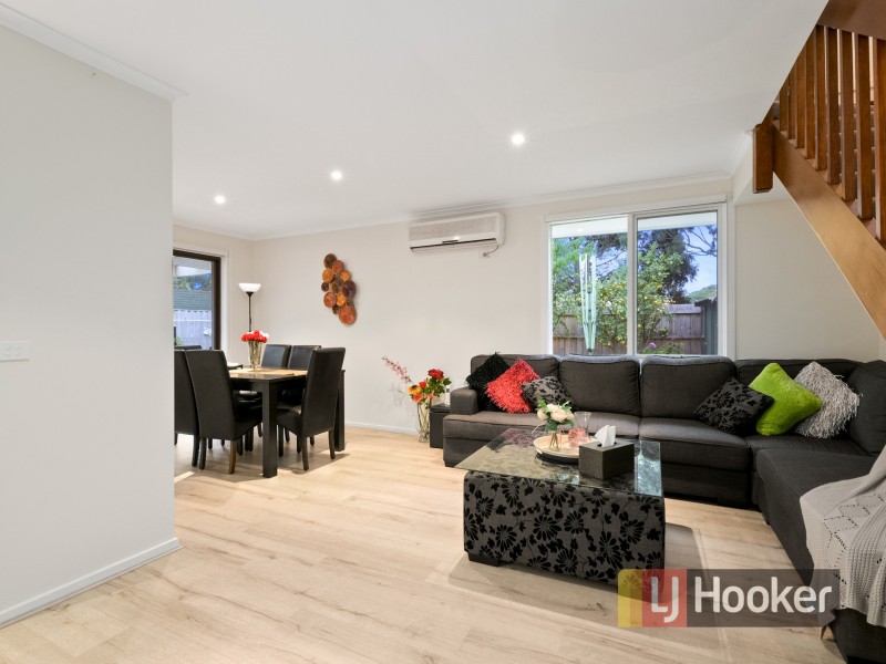 8 Yarrow Court, Berwick VIC 3806