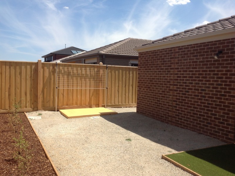 21 Lotus Street, Pakenham VIC 3810