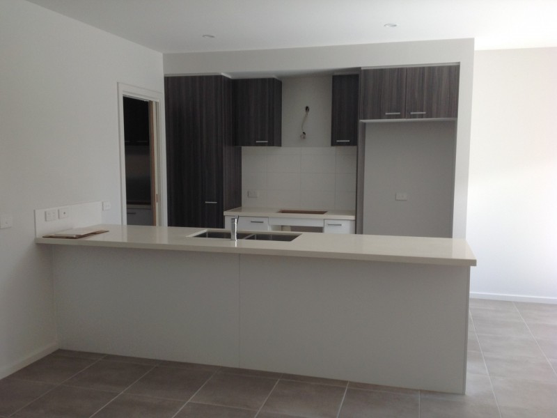 5 Trendale Lane, Clyde VIC 3978