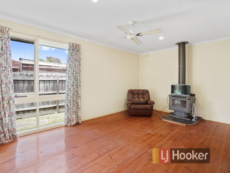 9 Ellery Court, Cranbourne North VIC 3977