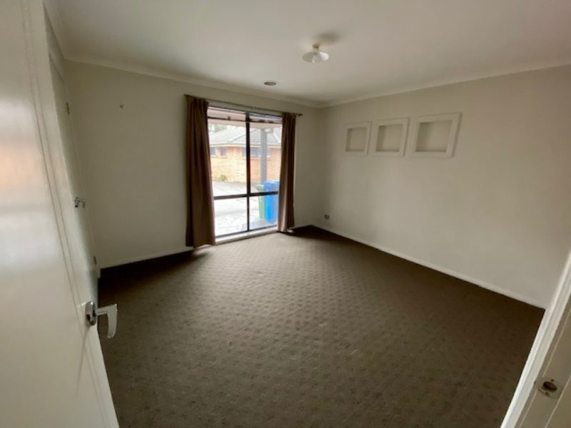 4/140 Camms Road, Cranbourne VIC 3977