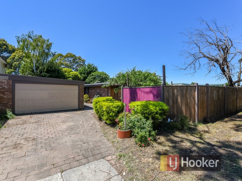9 Yarrow Court, Berwick VIC 3806